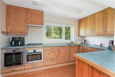 100 Rullion Road, PENICUIK, EH26 9JA - image 4