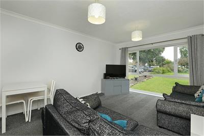 61 Cairns Drive, Balerno, Edinburgh, EH14 7HH - image 2