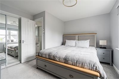 18 Hoggan Way, Loanhead, EH20 9DG - image 4
