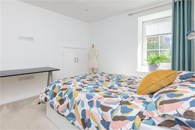 6 Watson Crescent Lane, EH11 1FB - image 13