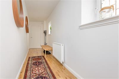 6 Watson Crescent Lane, EH11 1FB - image 20