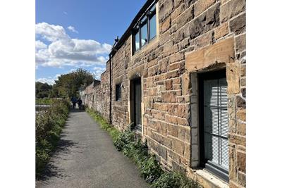 6 Watson Crescent Lane, EH11 1FB - image 29