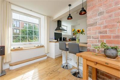 6 Watson Crescent Lane, EH11 1FB - image 7