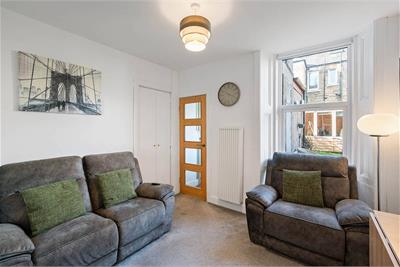 19 Ryehill Place, Leith Links, Edinburgh, EH6 8EP - image 2