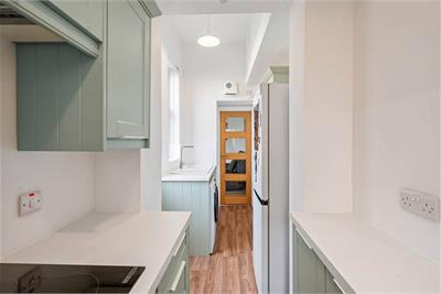 19 Ryehill Place, Leith Links, Edinburgh, EH6 8EP - image 5