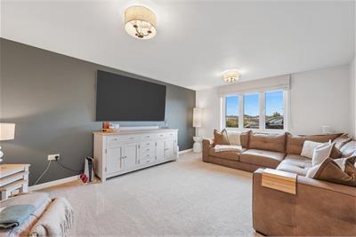 60 Hillend Road, Inverkeithing, KY11 1PL - image 2