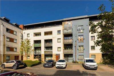10/12 East Pilton Farm Avenue, Edinburgh, EH5 2GB - image 1