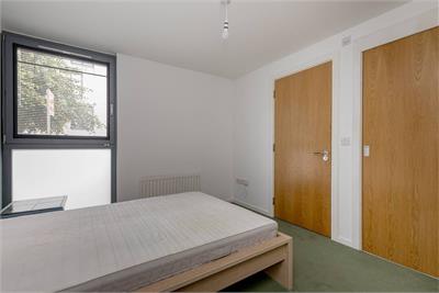Flat 1, 21 Saltire Street, Edinburgh, EH5 1RG - image 7