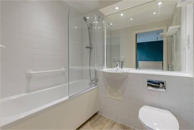 Flat 1, 21 Saltire Street, Edinburgh, EH5 1RG - image 8