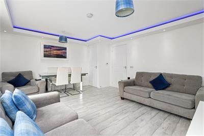 15 Bowes Place, The Wisp, Edinburgh, EH16 4WL - image 3