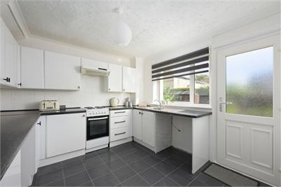 23 Kinnis Court, Dunfermline, KY11 4XJ - image 9