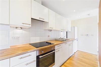 9/11 Saltire Street, Granton, Edinburgh, EH5 1QS - image 3