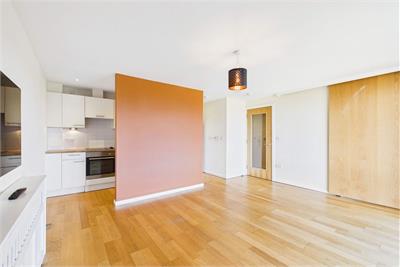 9/11 Saltire Street, Granton, Edinburgh, EH5 1QS - image 4