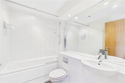 9/11 Saltire Street, Granton, Edinburgh, EH5 1QS - image 9