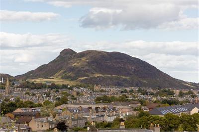 19 Blackford Hill Rise, Edinburgh, EH9 3HB - image 37