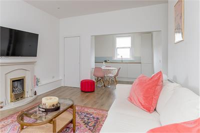 9/5 Boswall Parkway, Edinburgh,EH5 2BH - image 3