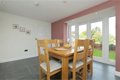 51 Clippens Drive, Edinburgh, EH17 8TU - image 7