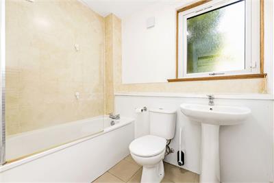 9/2 Warriston Road, Warriston, Edinburgh, EH7 4HJ - image 12