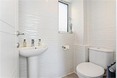 342 Rullion Road, PENICUIK, EH26 9AD - image 18