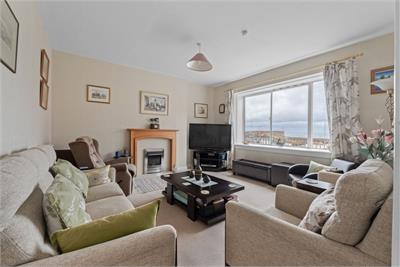 5 Victoria Place, Dunbar, EH42 1HS - image 2