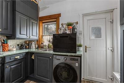 15 Dale Street, Galashiels, TD1 3EJ - image 11