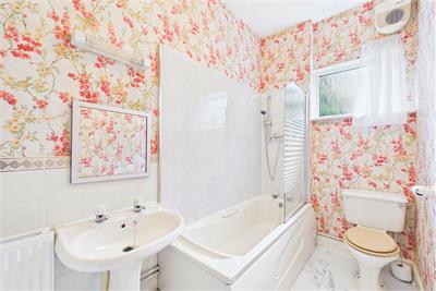 12 Gardiner Grove, Edinburgh, EH4 3RT - image 12