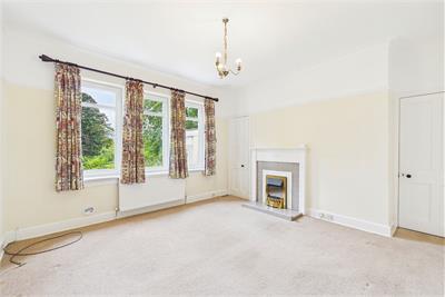 12 Gardiner Grove, Edinburgh, EH4 3RT - image 3
