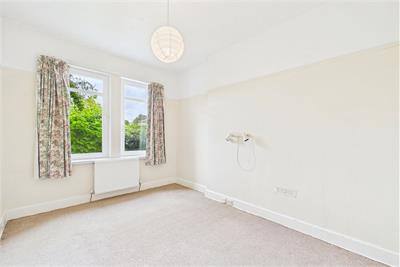 12 Gardiner Grove, Edinburgh, EH4 3RT - image 8