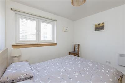 2/5 Rodney Place, Bellevue, EH7 4FR - image 8