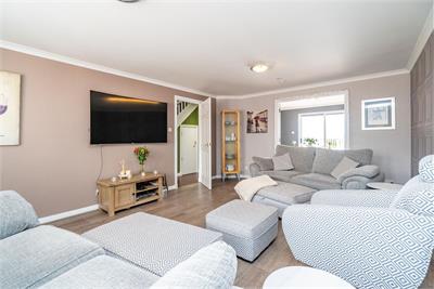 18 Forthview Walk, Tranent, EH33 1FE - image 2