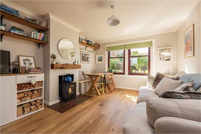 5 Temple Park, Temple, EH23 4SG - image 2