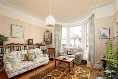 26 Dudley Grove, Trinity, Edinburgh, EH6 4QW - image 4
