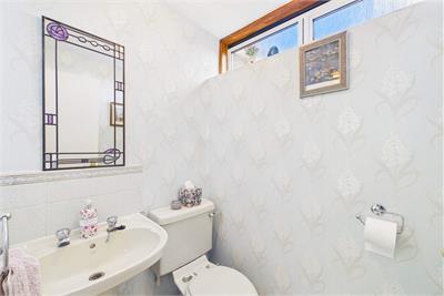 113 Clermiston Road, Corstorphine, Edinburgh, EH12 6UR - image 20
