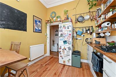 129/8 Great Junction Street, Leith, Edinburgh, EH6 5JB - image 6