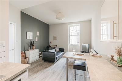 35/19 Leith Street, Edinburgh, EH1 3AT - image 5