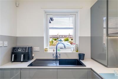 1 Rose Cottages, Bonnyrigg, EH19 3RE - image 12
