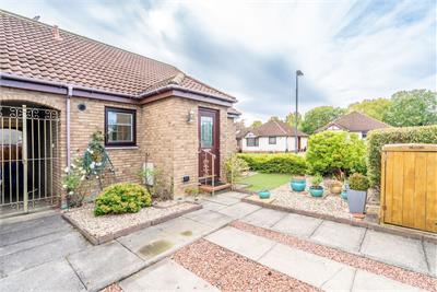 1 Rose Cottages, Bonnyrigg, EH19 3RE - image 1