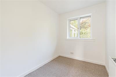 46 Craigs Park, Edinburgh, EH12 8UL - image 16