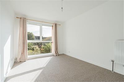 46 Craigs Park, Edinburgh, EH12 8UL - image 10