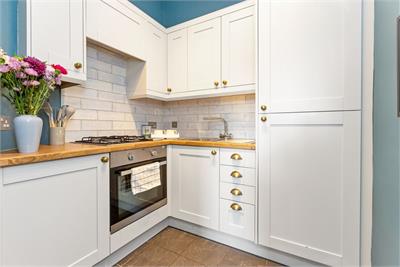 9 (flat 12), Westfield Street, Gorgie, Edinburgh, EH11 2RB - image 5