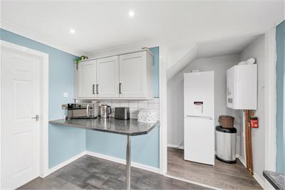 60 Droverhall Avenue, Crossgates, Cowdenbeath, KY4 8BN - image 8