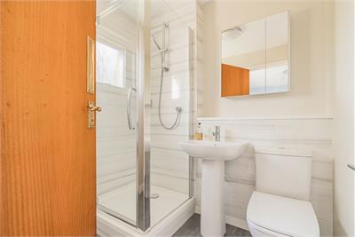 2/5 Rocheid Park, Edinburgh, EH4 1RP - image 16