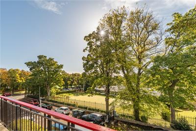 2/5 Rocheid Park, Edinburgh, EH4 1RP - image 9