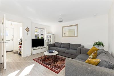 15 Ballantyne Place, Balerno, Edinburgh, EH14 7FF - image 2