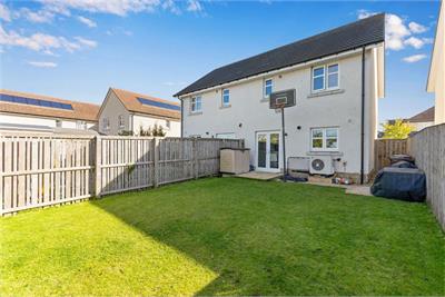 15 Ballantyne Place, Balerno, Edinburgh, EH14 7FF - image 17