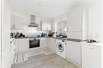 15 Ballantyne Place, Balerno, Edinburgh, EH14 7FF - image 7
