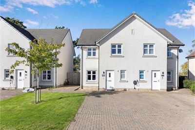 15 Ballantyne Place, Balerno, Edinburgh, EH14 7FF - image 1