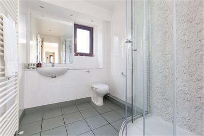 5 Wardie Dell, Trinity, Edinburgh, EH5 1AE - image 18
