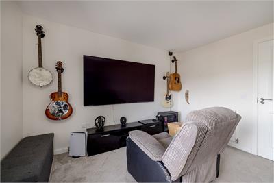 4 Rowieston Drive, Edinburgh, EH17 8WL - image 17