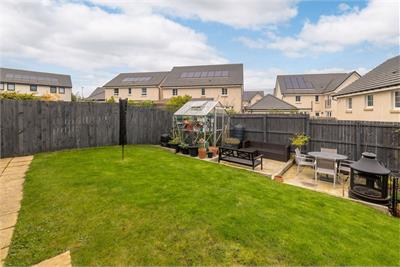 4 Rowieston Drive, Edinburgh, EH17 8WL - image 26